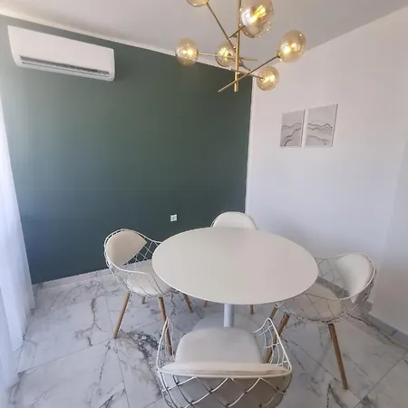 Daire With View On Marine