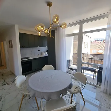 Apartment With View On Marine Zadar